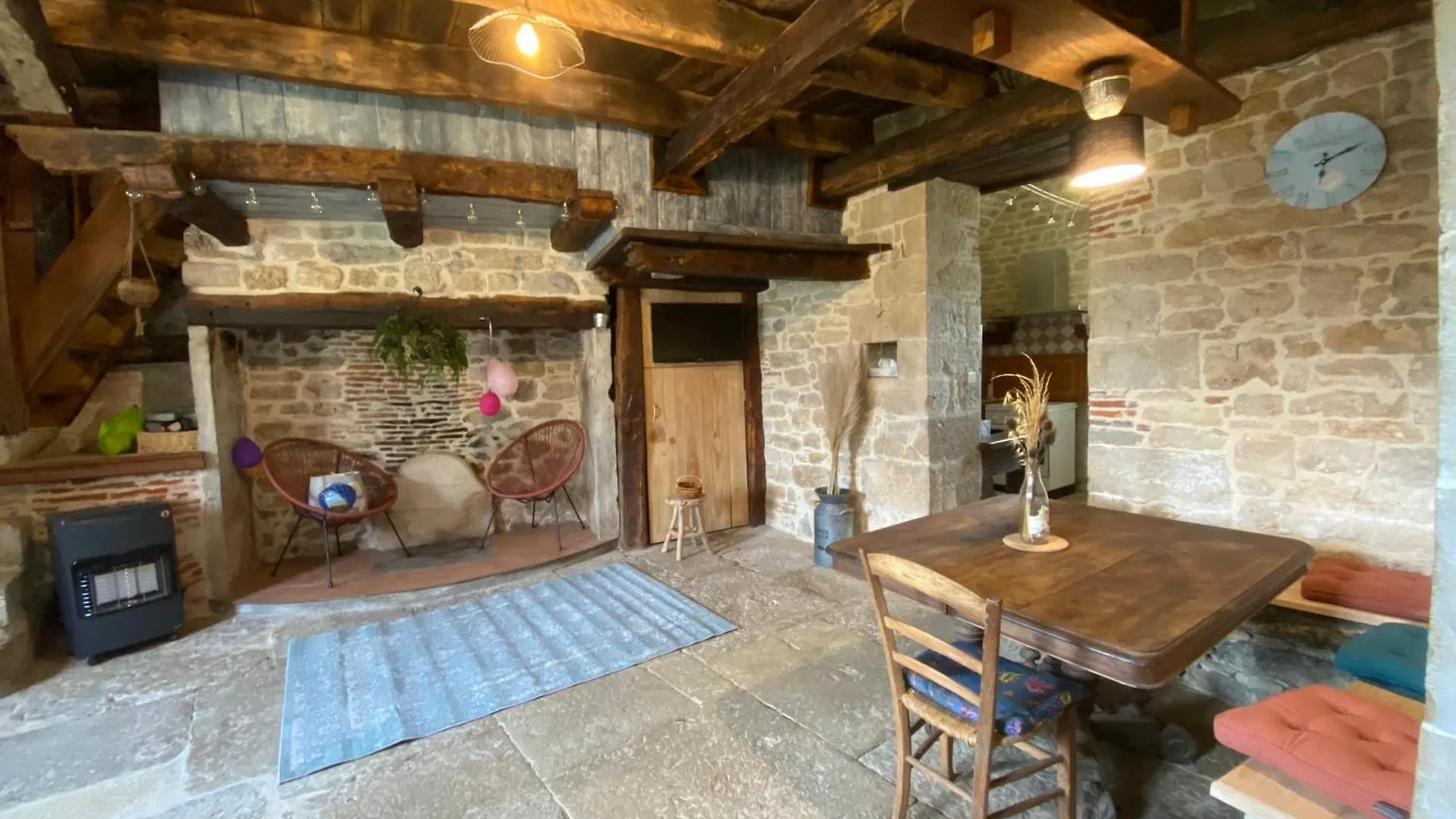 Holiday home Gite De Lespinasse Villa Saint-Cernin